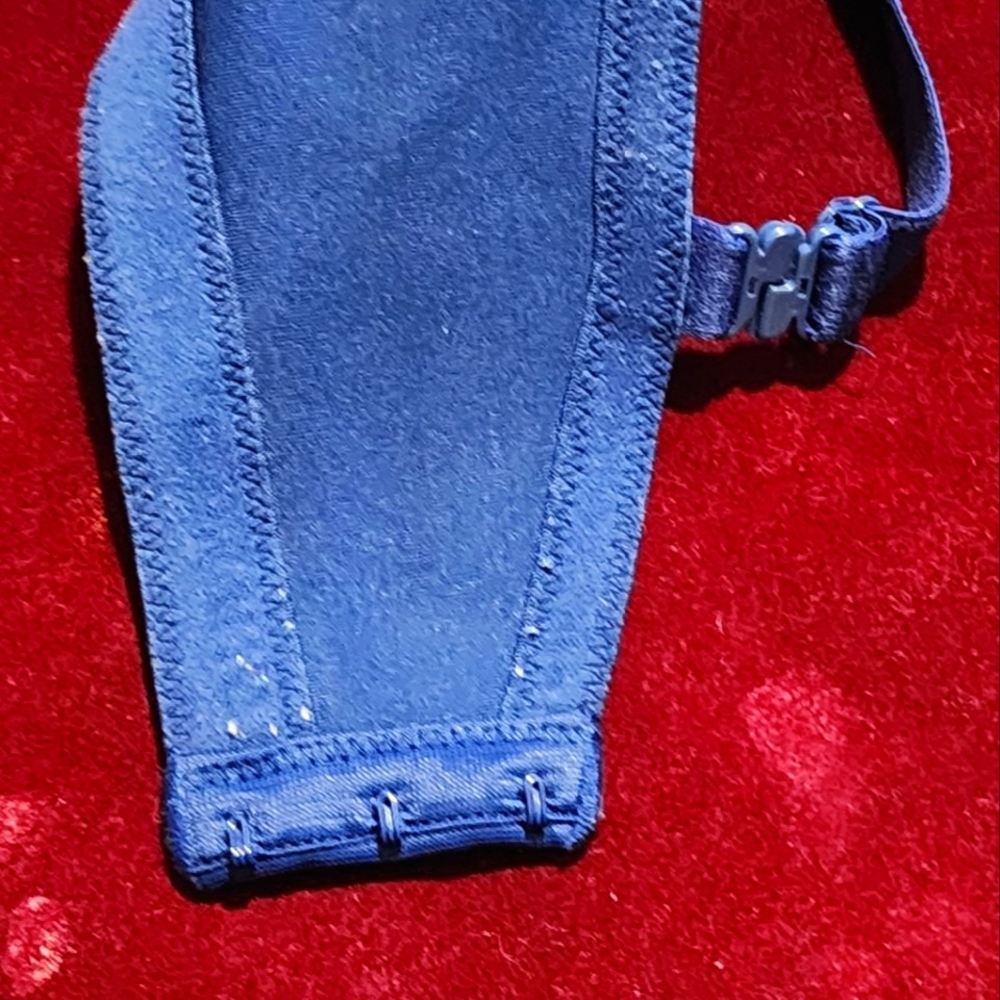 Vainty Fair Bra - Picture 4 of 6